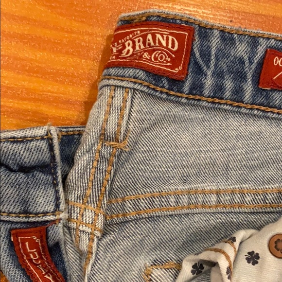Lucky Brand Boyfriend Jeans - Picture 4 of 5